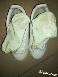 �׵��ص���Ů����ʪ������