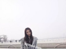 ��Ȼ���ױ�Ů������ˣ����ǻ�������������ϵ�Ь��